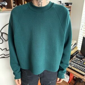 Vintage 90s Green Cropped Boxy Raglan Sweatshirt Fruit of the Loom ~ Size XL